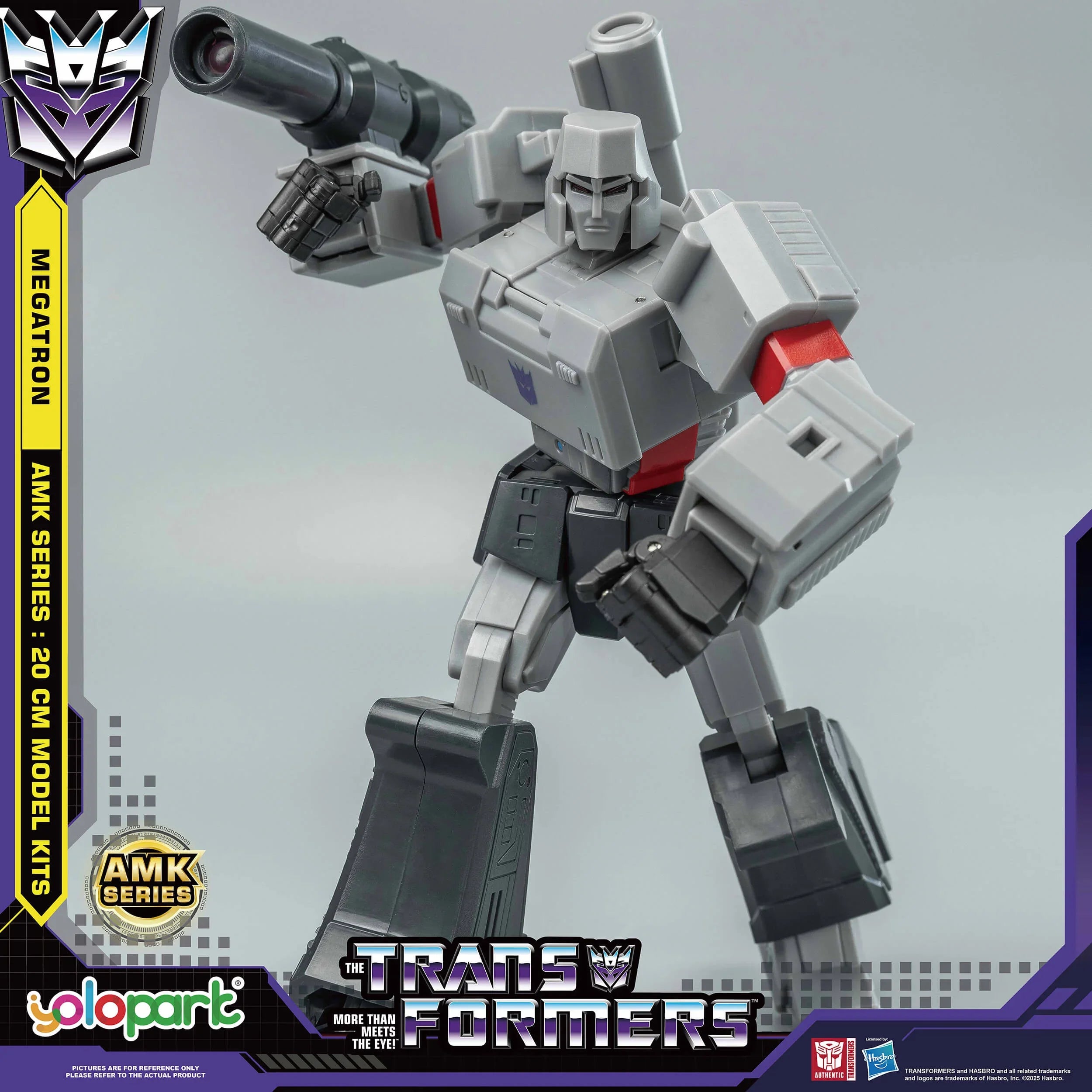 Transformers: Generation 1 - 20cm Megatron Model Kit - AMK Series