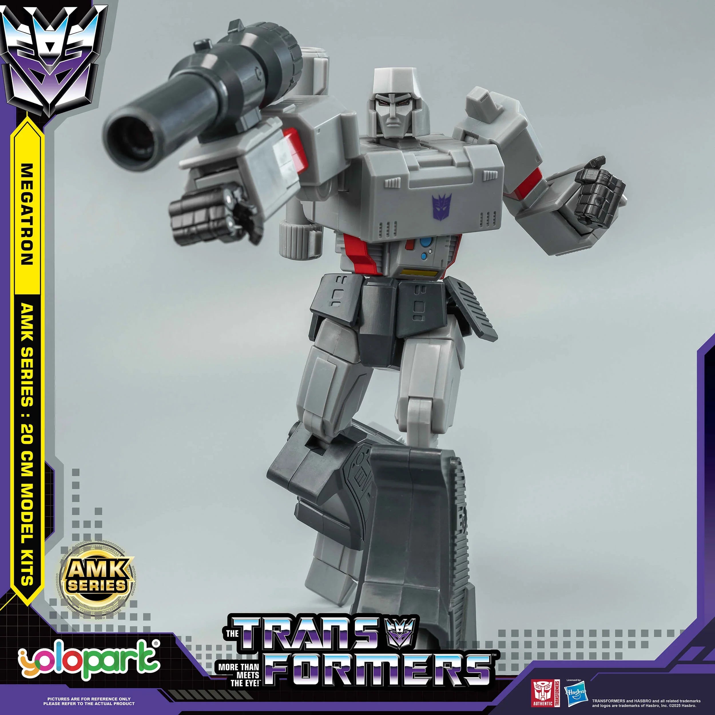 Transformers: Generation 1 - 20cm Megatron Model Kit - AMK Series