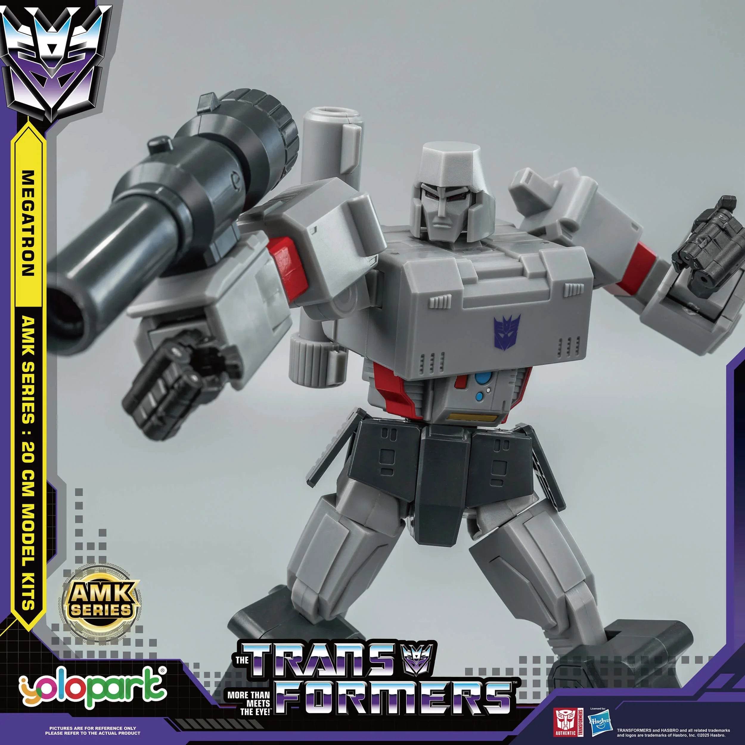 Transformers: Generation 1 - 20cm Megatron Model Kit - AMK Series
