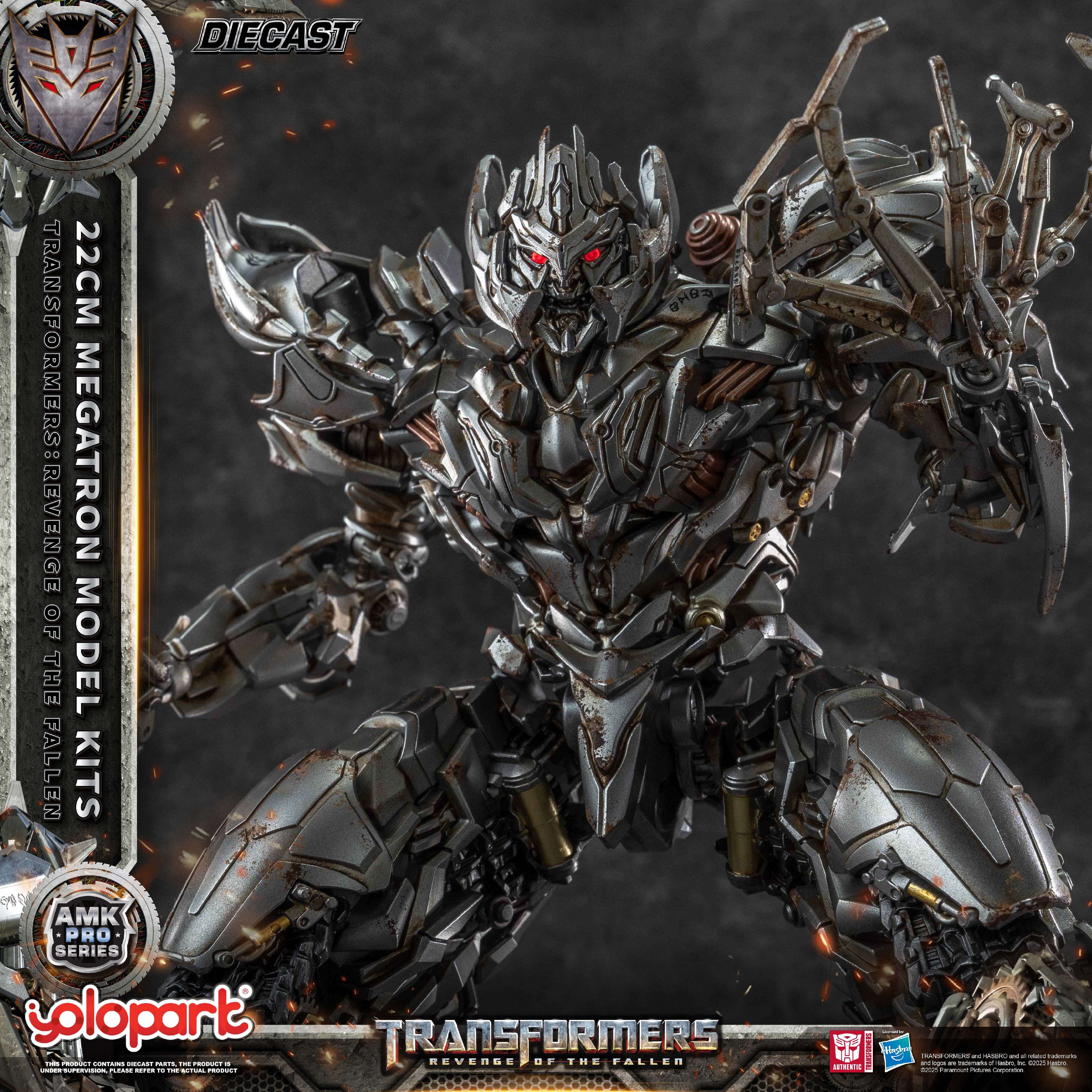 Transformers: Revenge of the Fallen - 22cm Megatron Model Kitt - AMK PRO Series