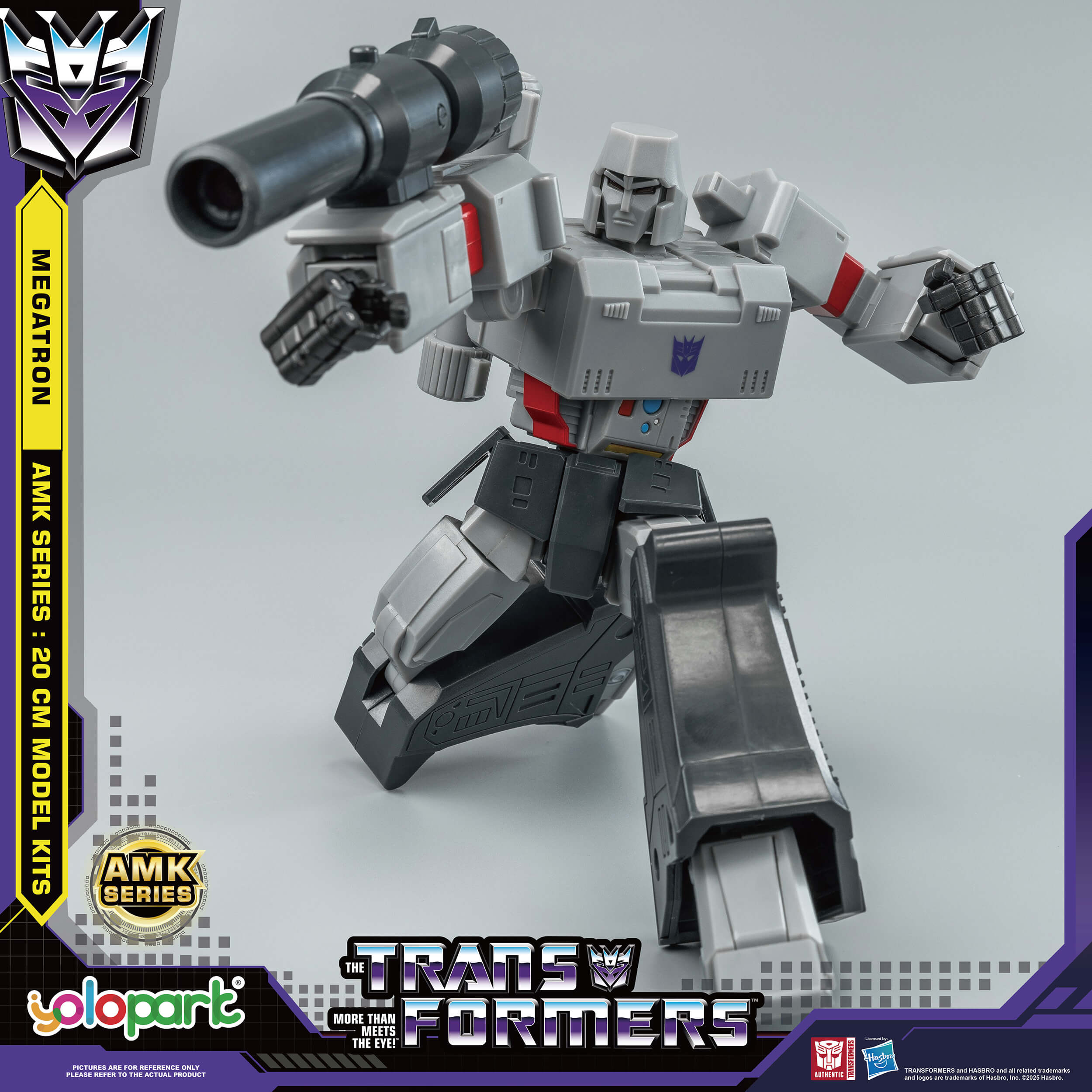 Transformers: Generation 1 - 20cm Megatron Model Kit - AMK Series