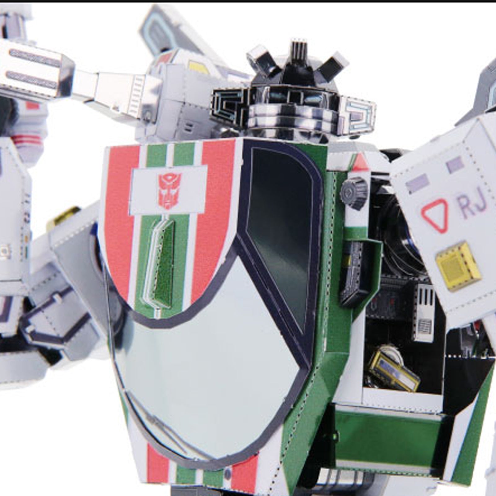 Transformers: Generation 1 - 20cm Wheeljack 3D Metal Puzzle Model Kit