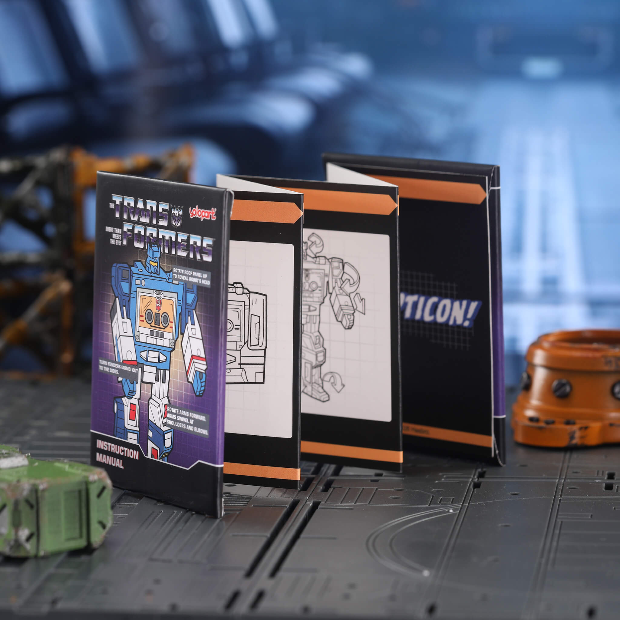 Transformers G1 Character Folding Book Fridge Magnet