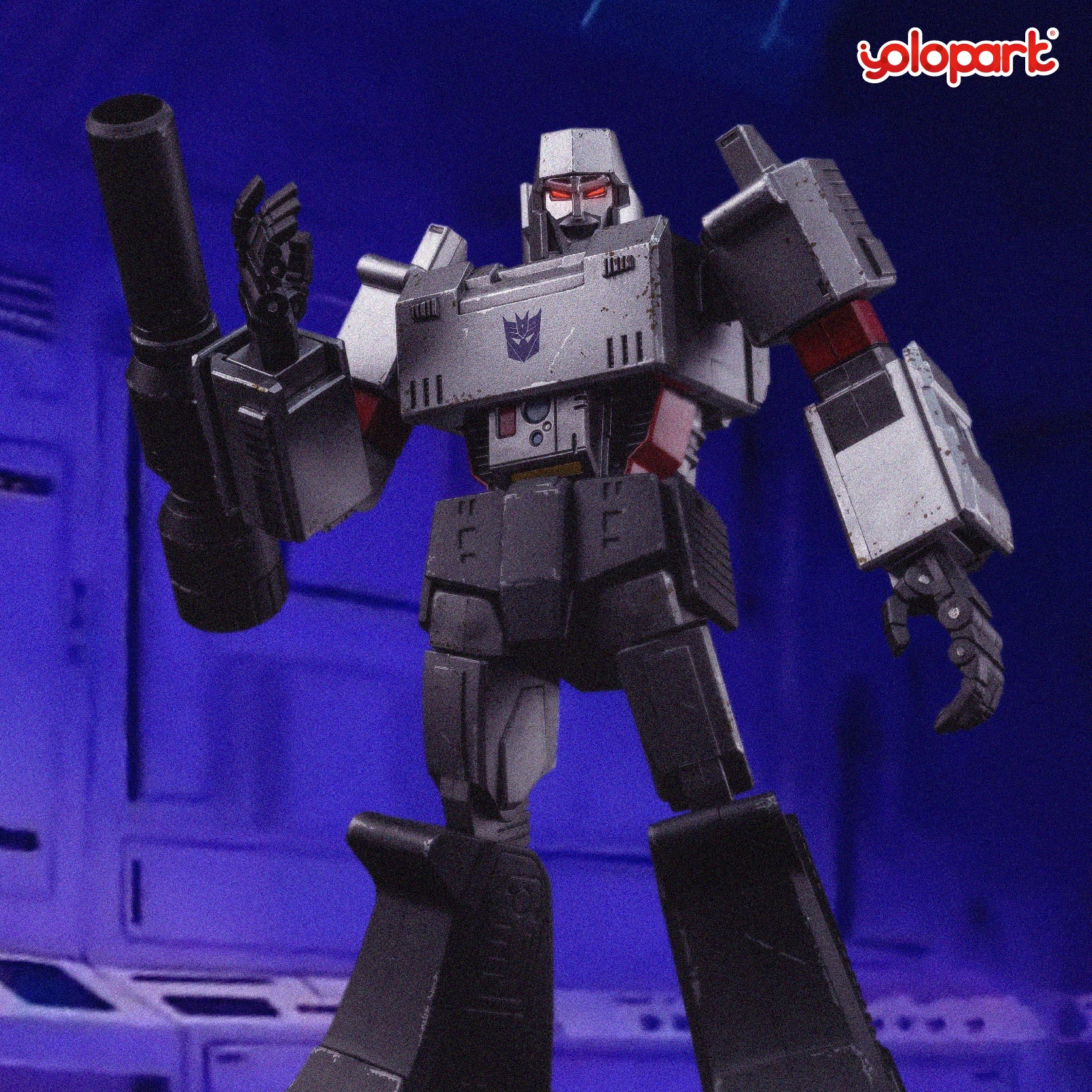 Transformers: Generation 1 - 20cm Megatron Model Kit - AMK PRO Series