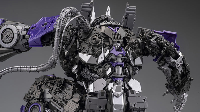 Transformers: Bumblebee - Shockwave Model Kit